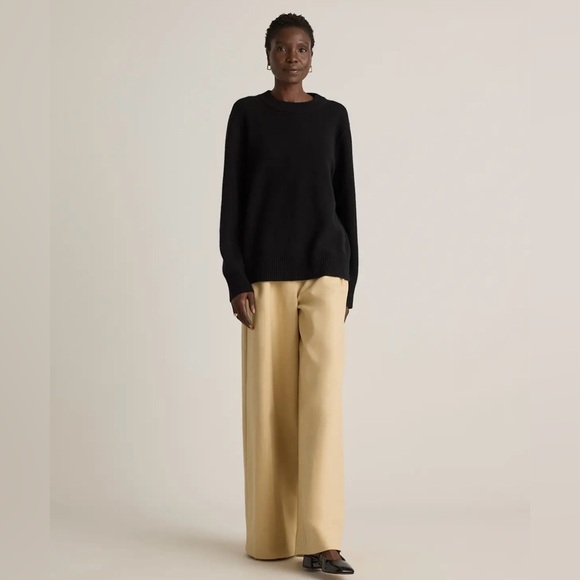 NWT! QUINCE Women’s Mongolian Cashmere Oversized Crewneck Sweater, Black, Medium - Picture 13 of 14